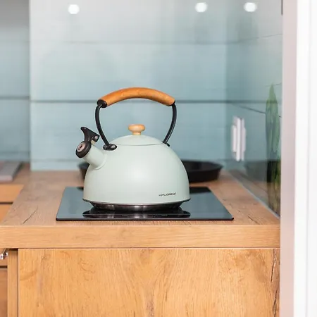 Z Widokiem Na Jezioro * ايوافا