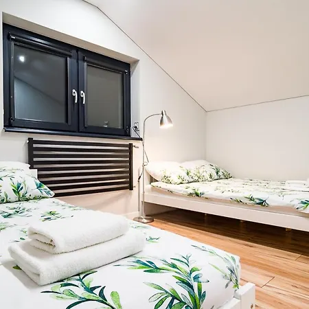 Z Widokiem Na Jezioro * ايوافا