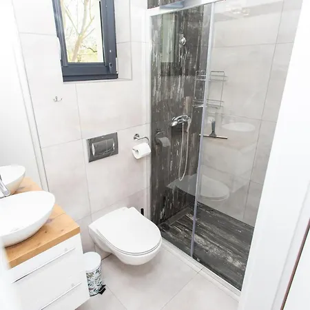 Z Widokiem Na Jezioro Holiday home