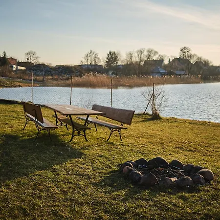 Z Widokiem Na Jezioro