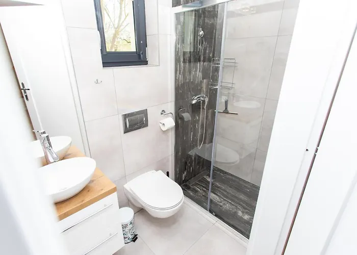 Z Widokiem Na Jezioro Holiday home